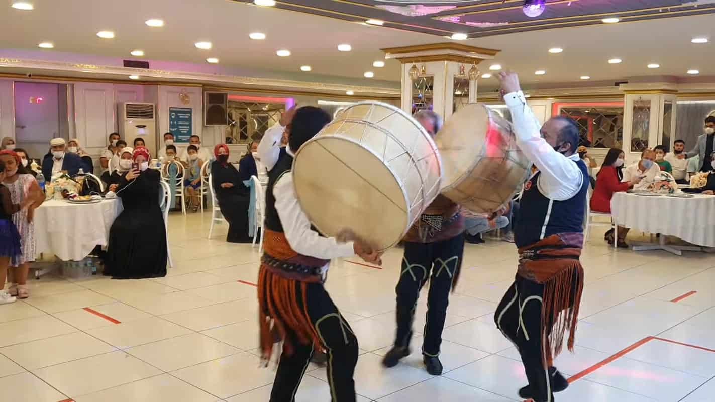 As Davul Zurna Ekibi iletişim